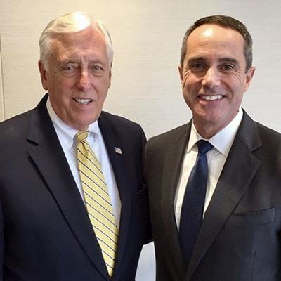 Hoyer stands with State Representative and candidate for PA-08, Steve Santarsiero